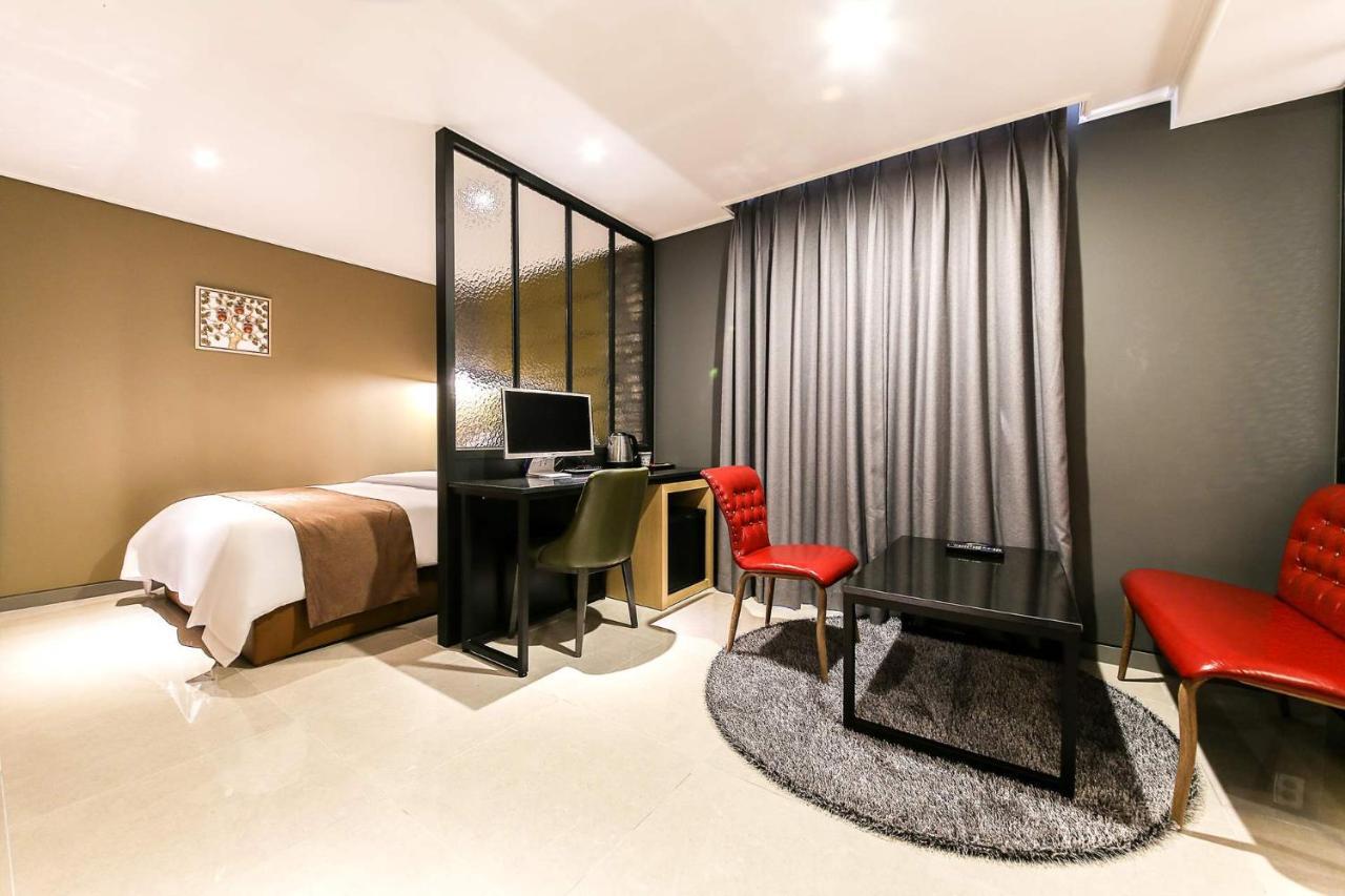 Docking Hotel Gimpo Dış mekan fotoğraf